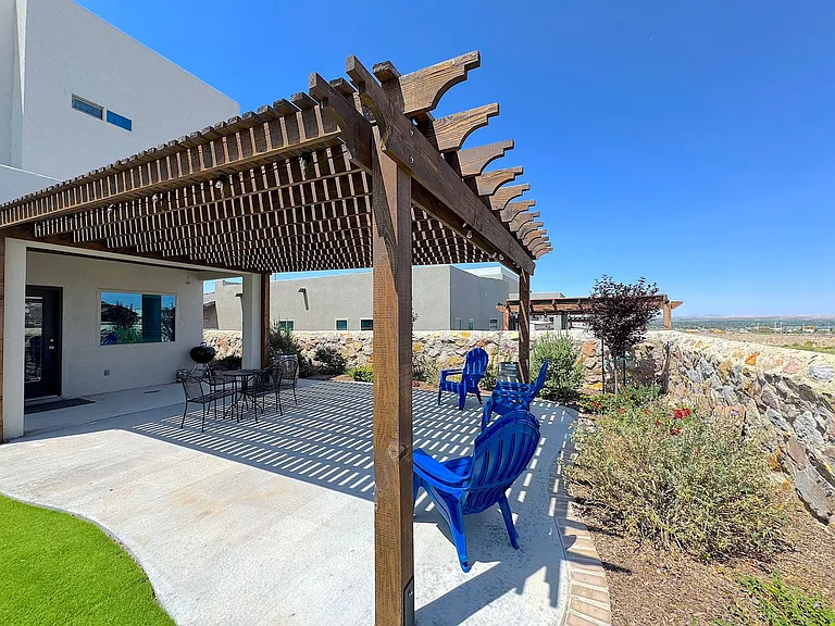 7805 Enchanted View Dr — Photo 41