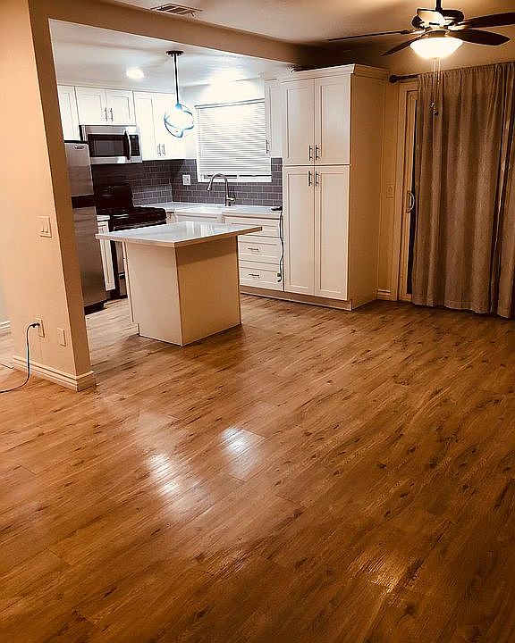 Livingroom/Kitchen