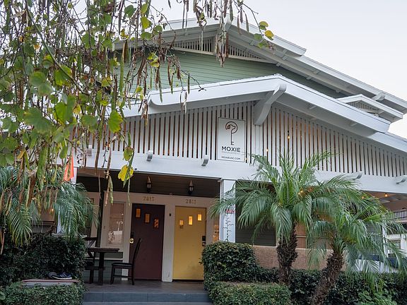 2nd image of 2811 Orchard Ave #2811