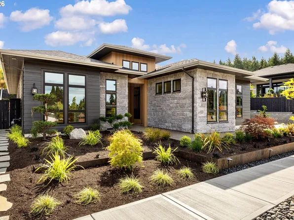 1905 NW 123rd St, Vancouver, WA 98685