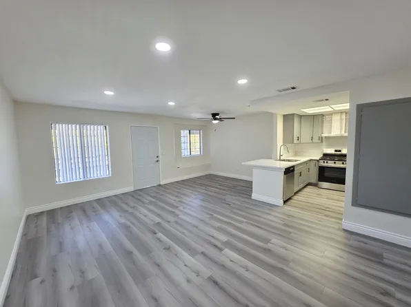 44036 25th St W #B, Lancaster, CA 93536