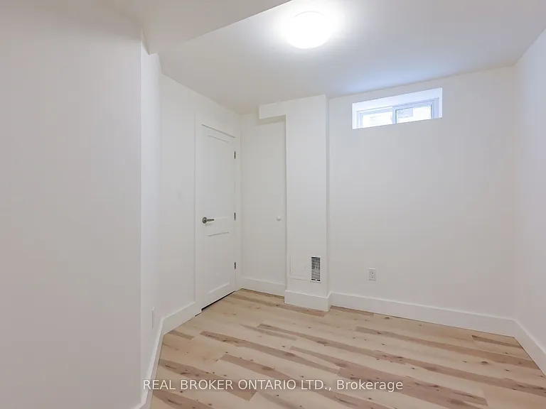 20 Campkin St — Photo 17