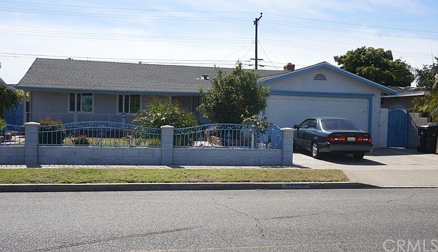 1st image of 14571 Moran St