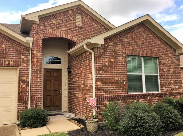 28915 Hidden Lake Ct W, Magnolia, TX 77354