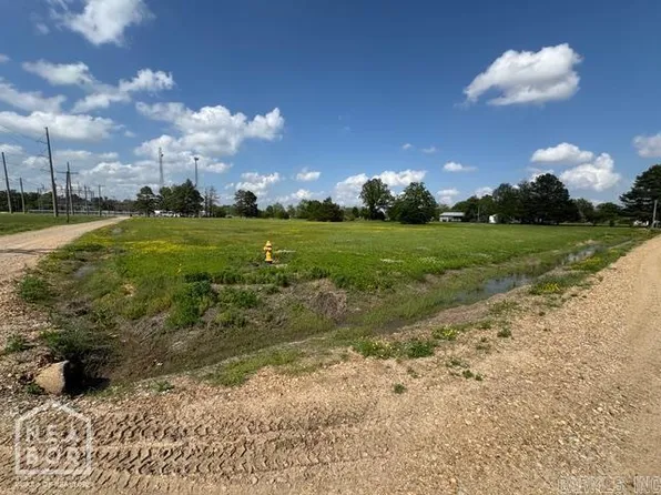 S Oak St, Rector, AR 72461