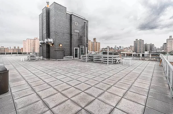 Rented by Metropolitan Property Group | media 38