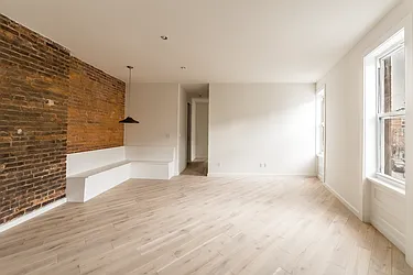 Rented by Places NYC