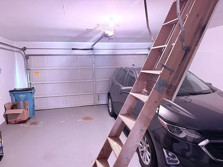 10918 Barker Gate Ct — Photo 21