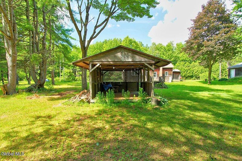 41st image of 1106 Whiteside Road