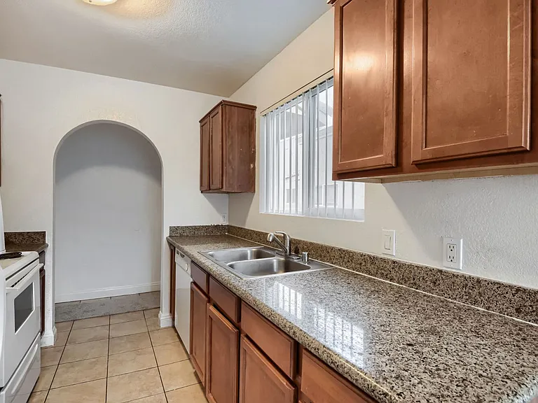 1806 N Decatur Blvd #203 — Photo 8