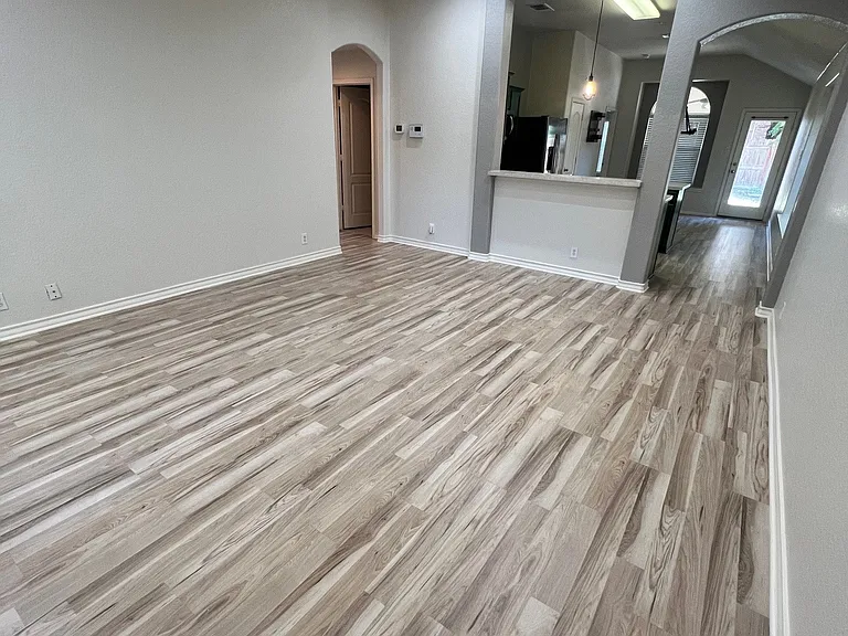 10547 Weser Ln — Photo 4