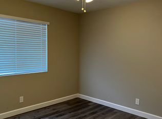 219 W Colorado Blvd #B, Monrovia, CA 91016