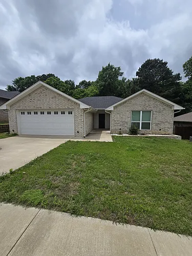 19866 Meadow West Ln Photo 1