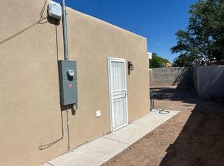 1711 Marble Ave NW #B, Albuquerque, NM 87104