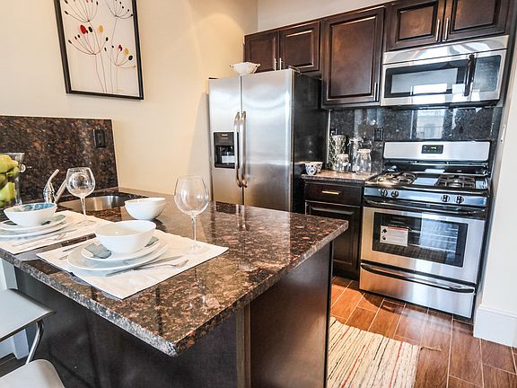 2nd image of 303 Stanhope St APT 3C