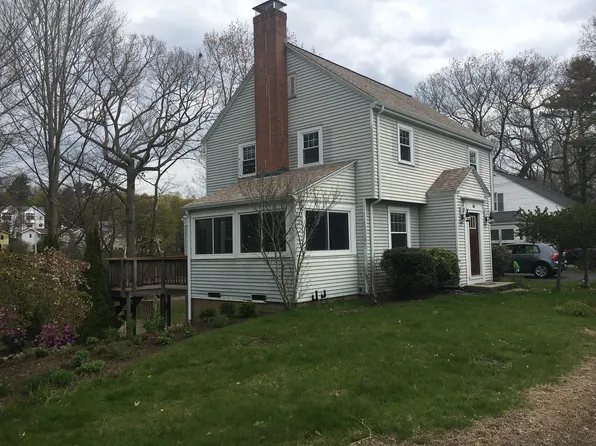 22 Mendum Ave, Kittery, ME 03904