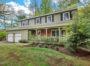 24 Huntwood Drive, Clifton Park, NY 12065