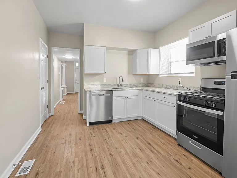 3017 Keokuk St — Photo 11
