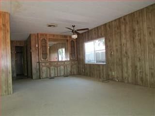 5th image of 300 Plum St Spc 19