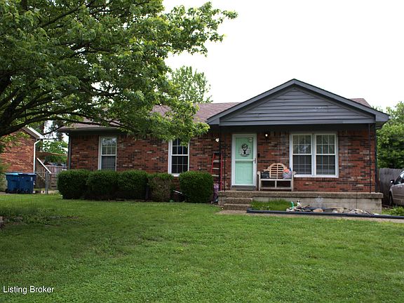 4th image of 79 Arbor Green Ln