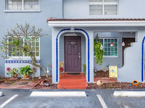 7110 NW 173rd Dr APT 105, Hialeah, FL 33015