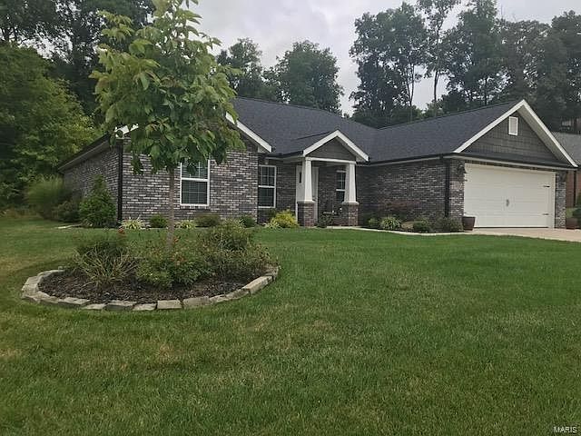 1st image of 1930 Williamsburg Dr
