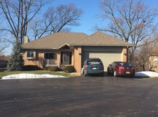 4645 Valleyview Ct #1, West Bloomfield, MI 48323
