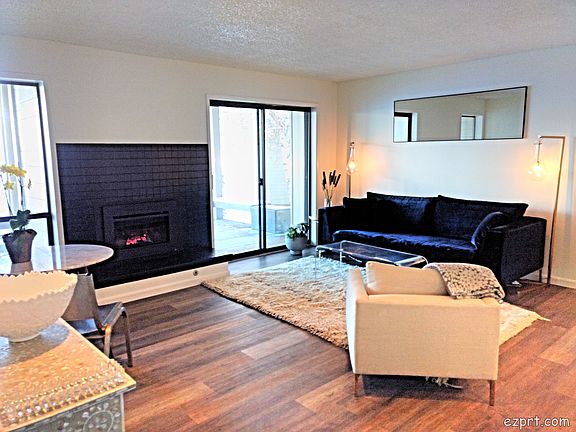 5th image of 2376 Indian Springs Condo Dr