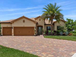 11625 Sally Ann Dr, Palm Beach Gardens, FL 33412