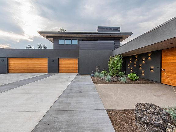 4th image of 61548 Hardin Martin Ct