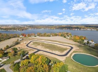8 Tippy View Dr, Leesburg, IN