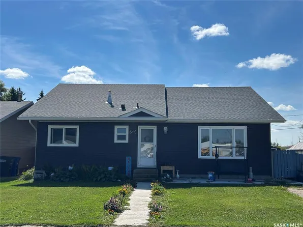 615 1st AVENUE S, Bruno, SK S0K 0S0