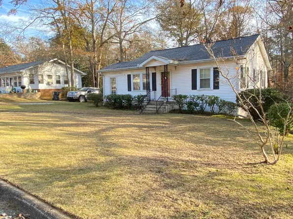 611 W 3rd St, Manchester, GA 31816