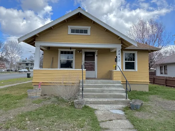 2450 3rd St, Baker City, OR 97814