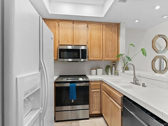 4th image of 2218 River Run Dr Unit 109