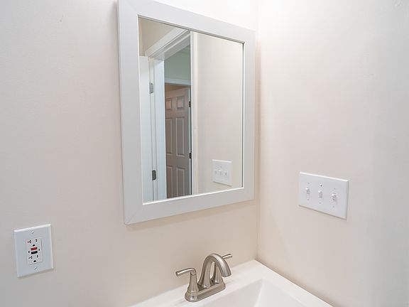 5th image of 2256 Brannen Rd SE