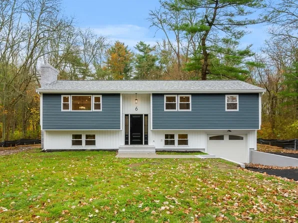 6 Charity Stevens Ln, Fairhaven, MA 02719