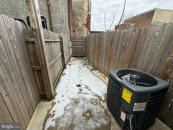 5th image of 2606 Frankford Ave