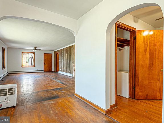 6th image of 1249 Braddock Rd