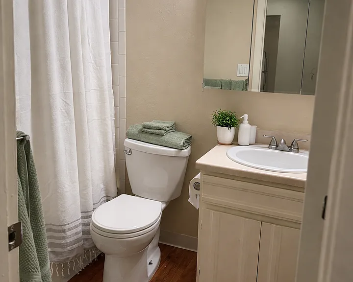 Cimarron Apartments — Photo 4