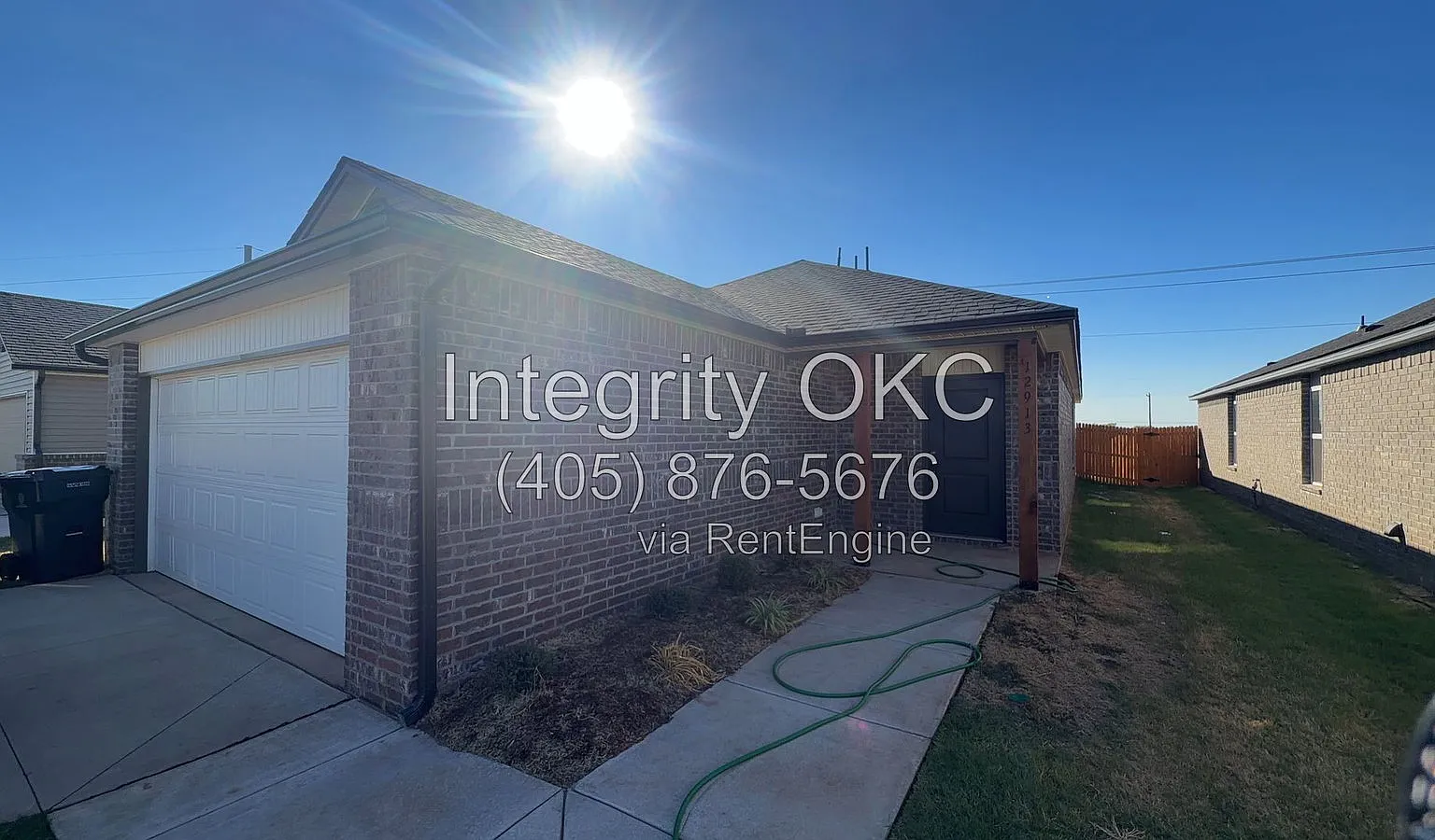 3 bed, 2.0 bath, 1402 sqft, $1,595 — Photo 3
