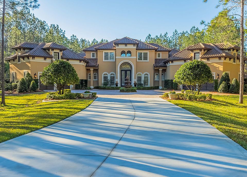 1st image of 136 Greenbriar Estates Dr