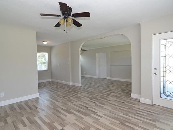 4th image of 5514 Ira St