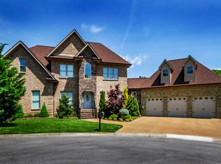 109 Crystal Cove Ln, Oak Ridge, TN 37830