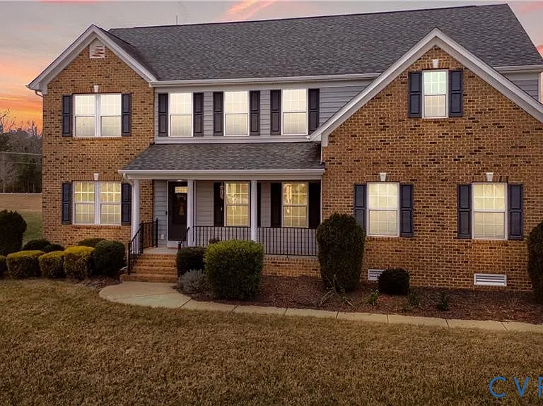 12206 Rotunda Ln — Photo 1