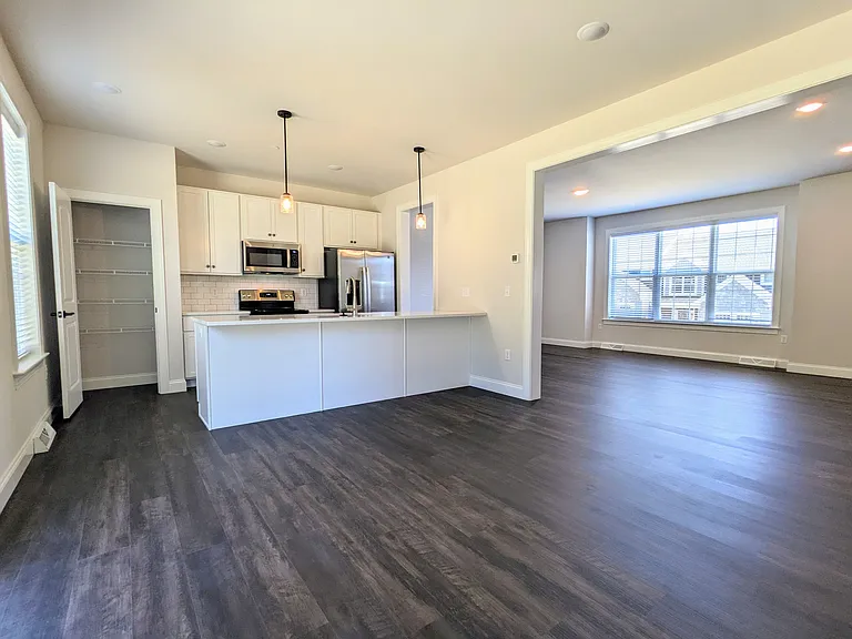 River Ridge Townhomes — Photo 7