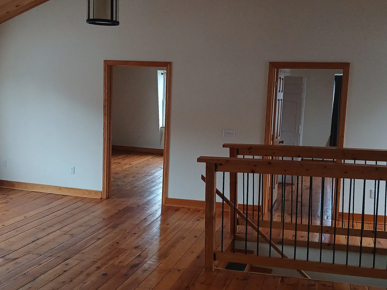 2 bed, 1400 sqft, $1,500 — Photo 3