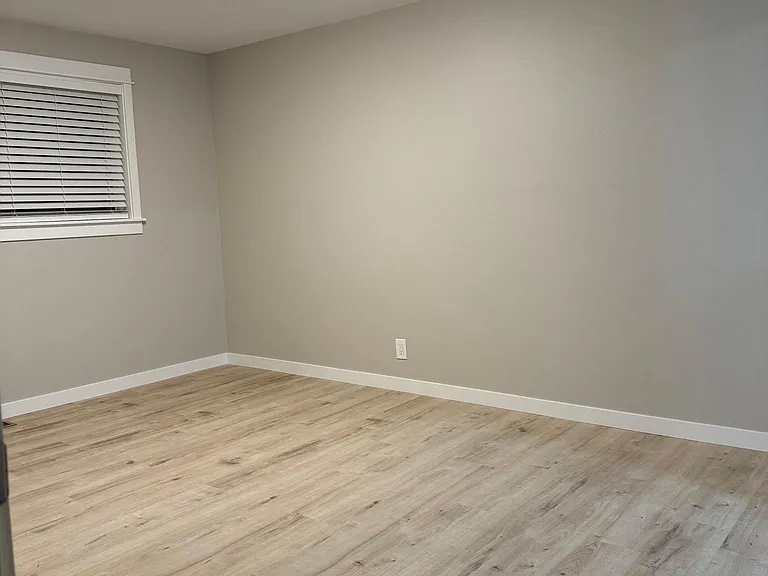 16209 Lake Hills Blvd — Photo 46
