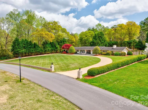 316 Country Club Acres, Shelby, NC 28150