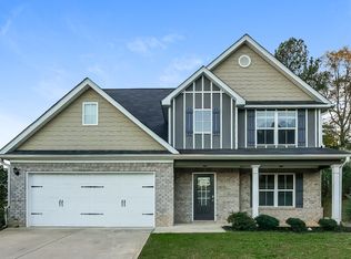 405 Invector Ct, Locust Grove, GA 30248